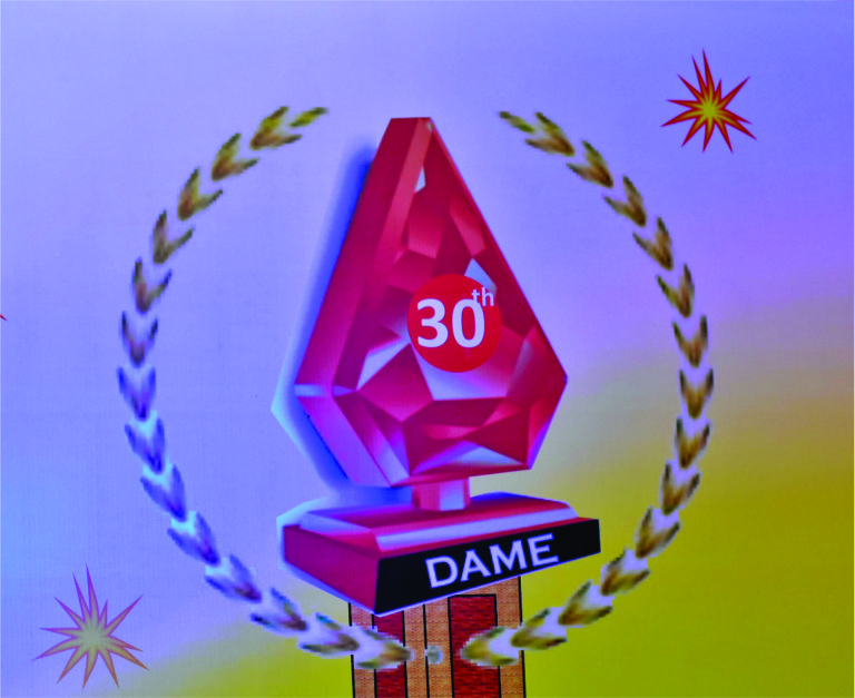 30thdame-designed-plaque-mediaD