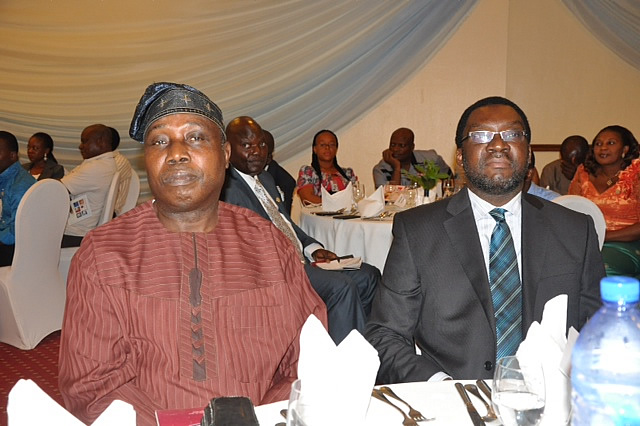 dameawards22nd3_picbg